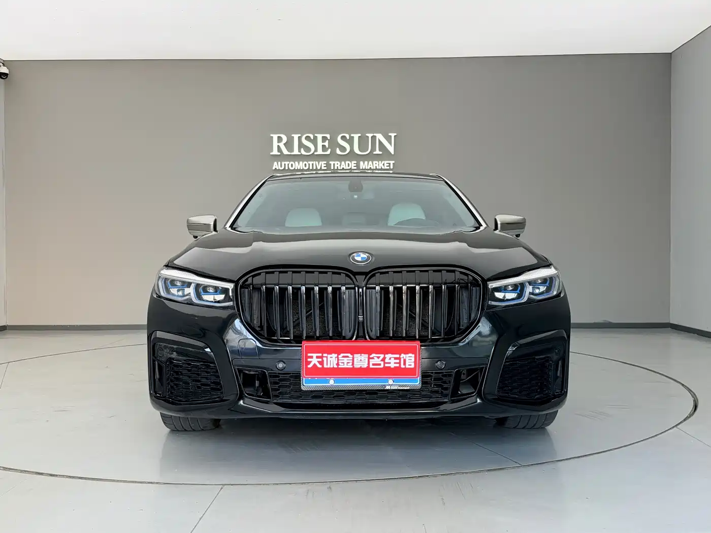 BMW 7 Series 2012 2011 740i Base Model