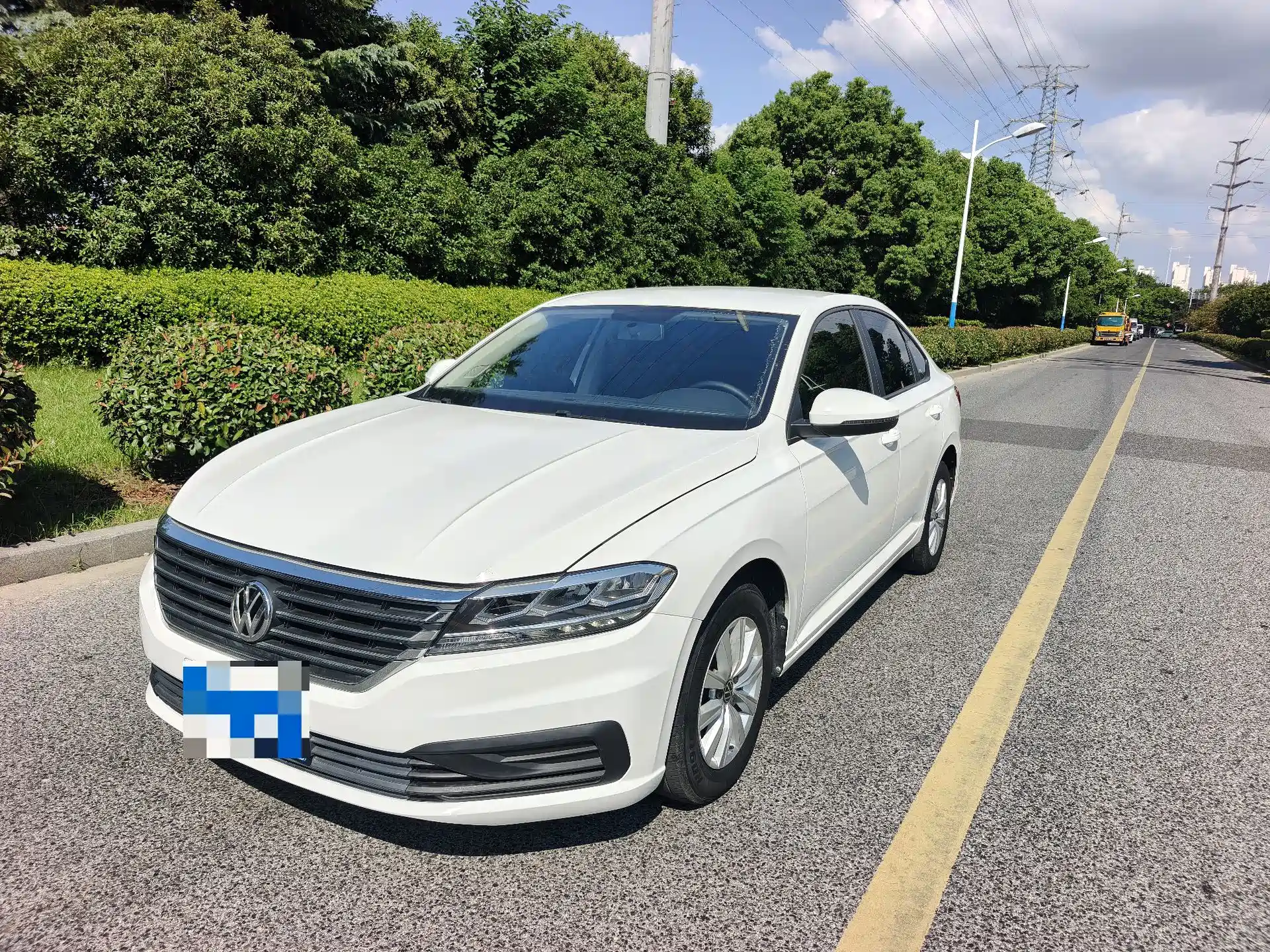 Фото 1 - Volkswagen Lavida