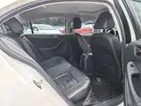 Photo 12 - Volkswagen Sagitar