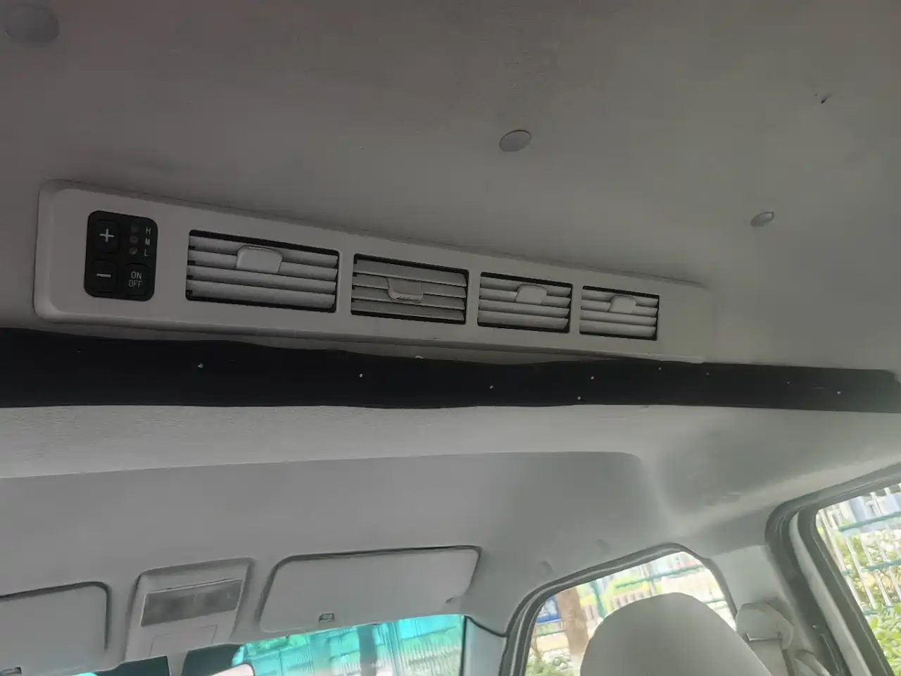 Jinbei New Hiace S 2021 2021 1.6L Business Central Air-conditioned Passenger Vehicle China VI SWD16M