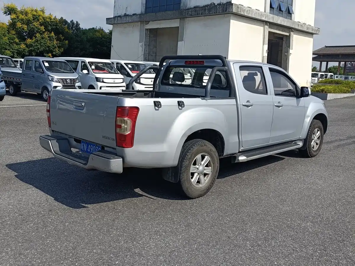 Фото 6 - Isuzu Ruimai