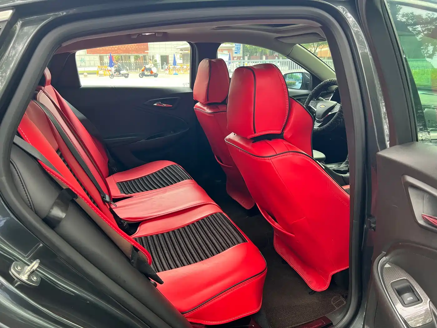 Chevrolet Malibu XL 2017 1.5T Auto Sport Edition фото 14