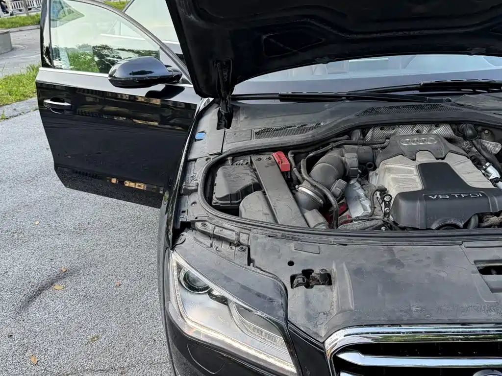 Audi A8 2013 A8L 45 TFSI quattro Luxury фото 34