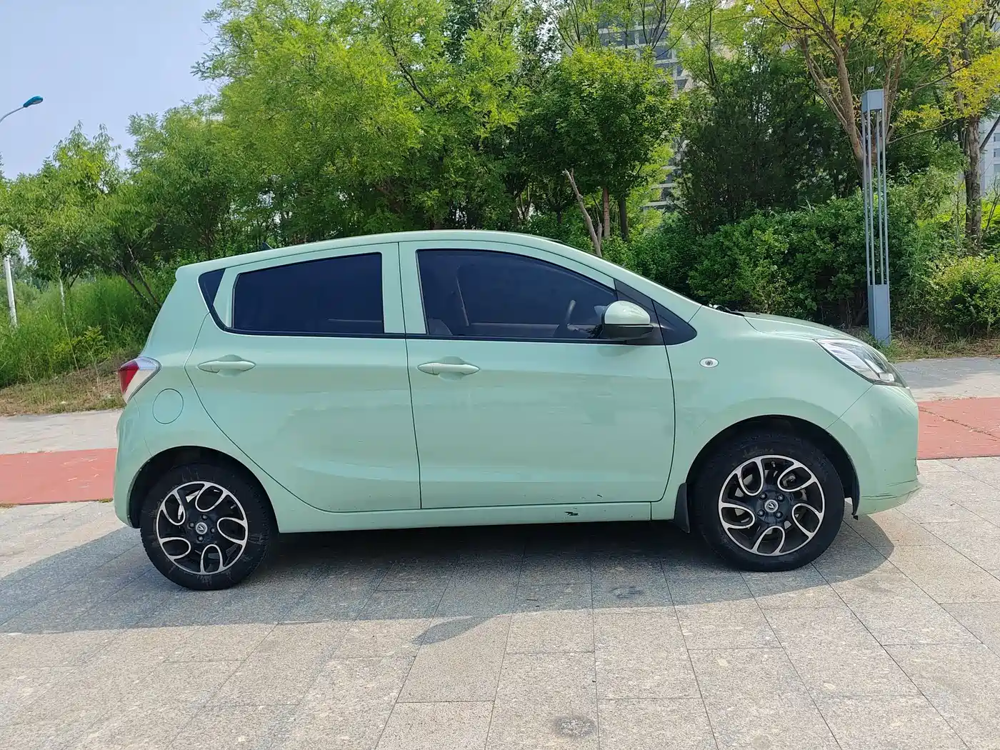 Changan Benben E-Star 2022 2021 National Edition Colorful Version LFP (31.95kWh)