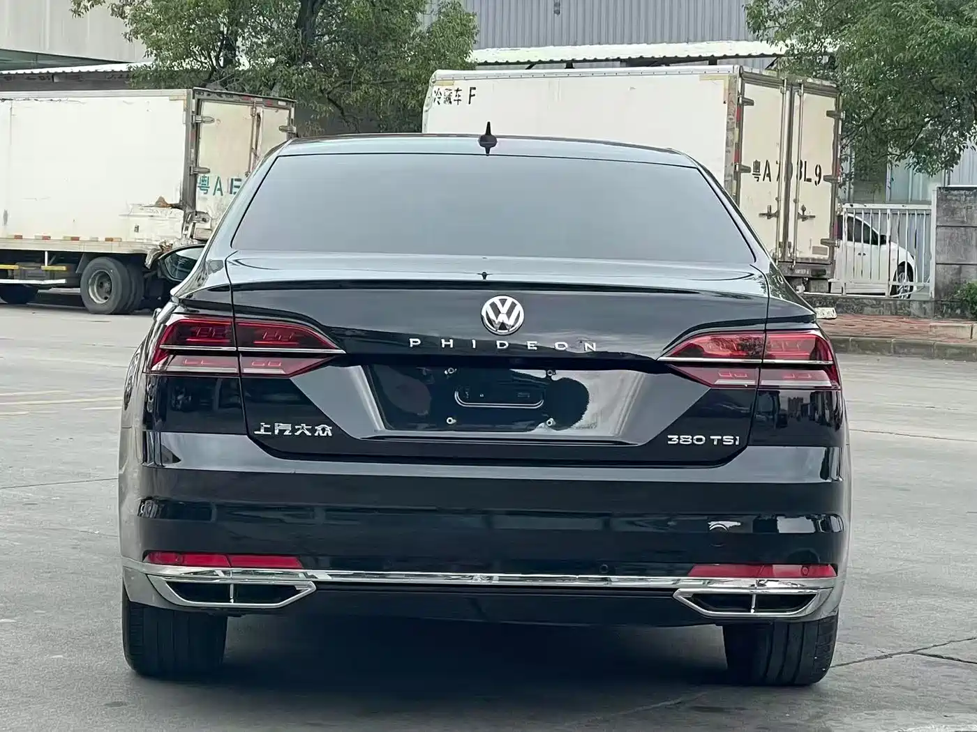 Volkswagen Phideon 2016 380TSI 2WD Prestige Luxury Edition фото 7