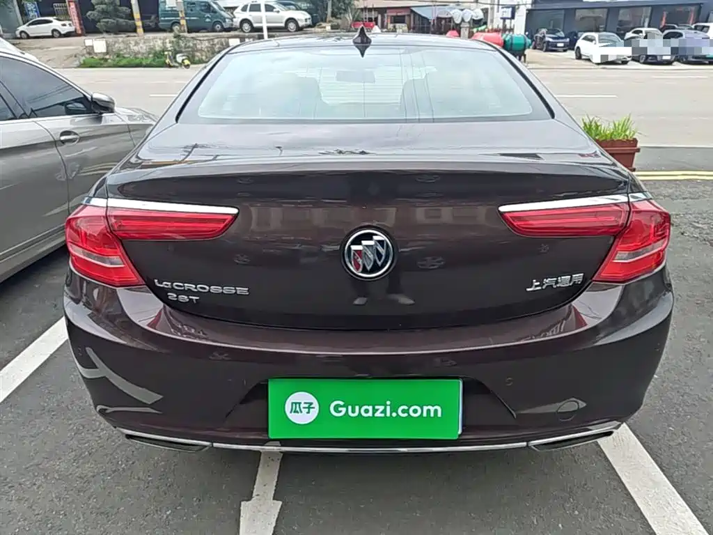 Buick LaCrosse 2018 Model 28T Elite Edition фото 4