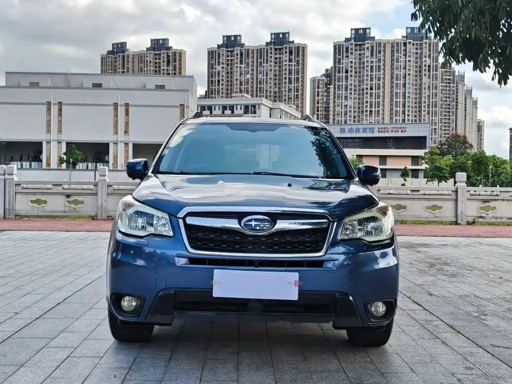 Фото 2 - Subaru Forester