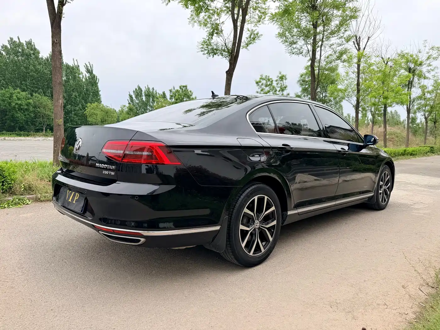 Volkswagen Magotan 2019 330TSI DSG Luxury Class China VI фото 5