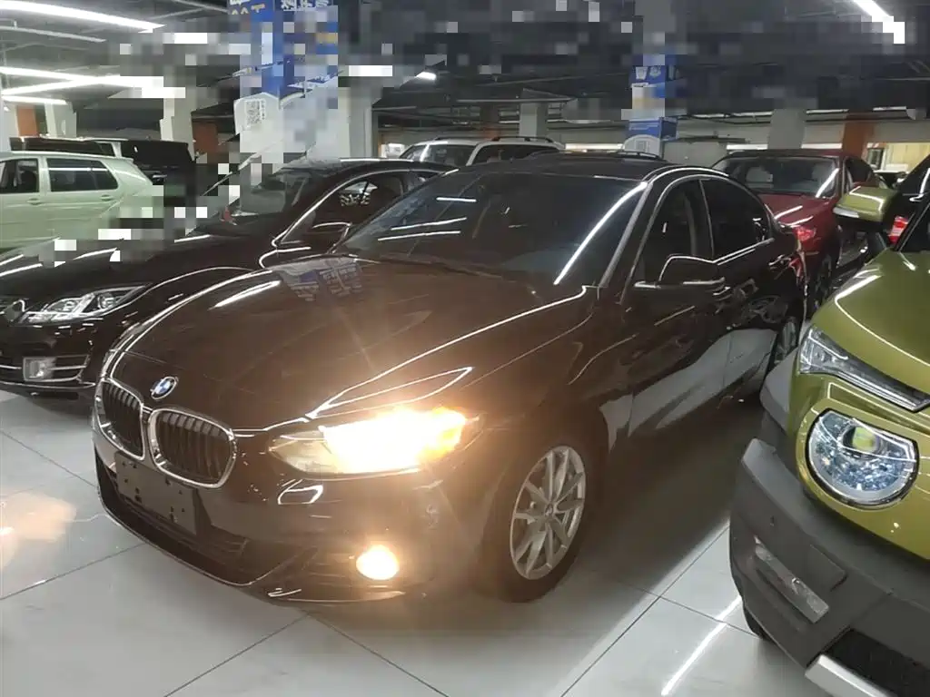 BMW 1 Series 2018 118i Fashion Edition