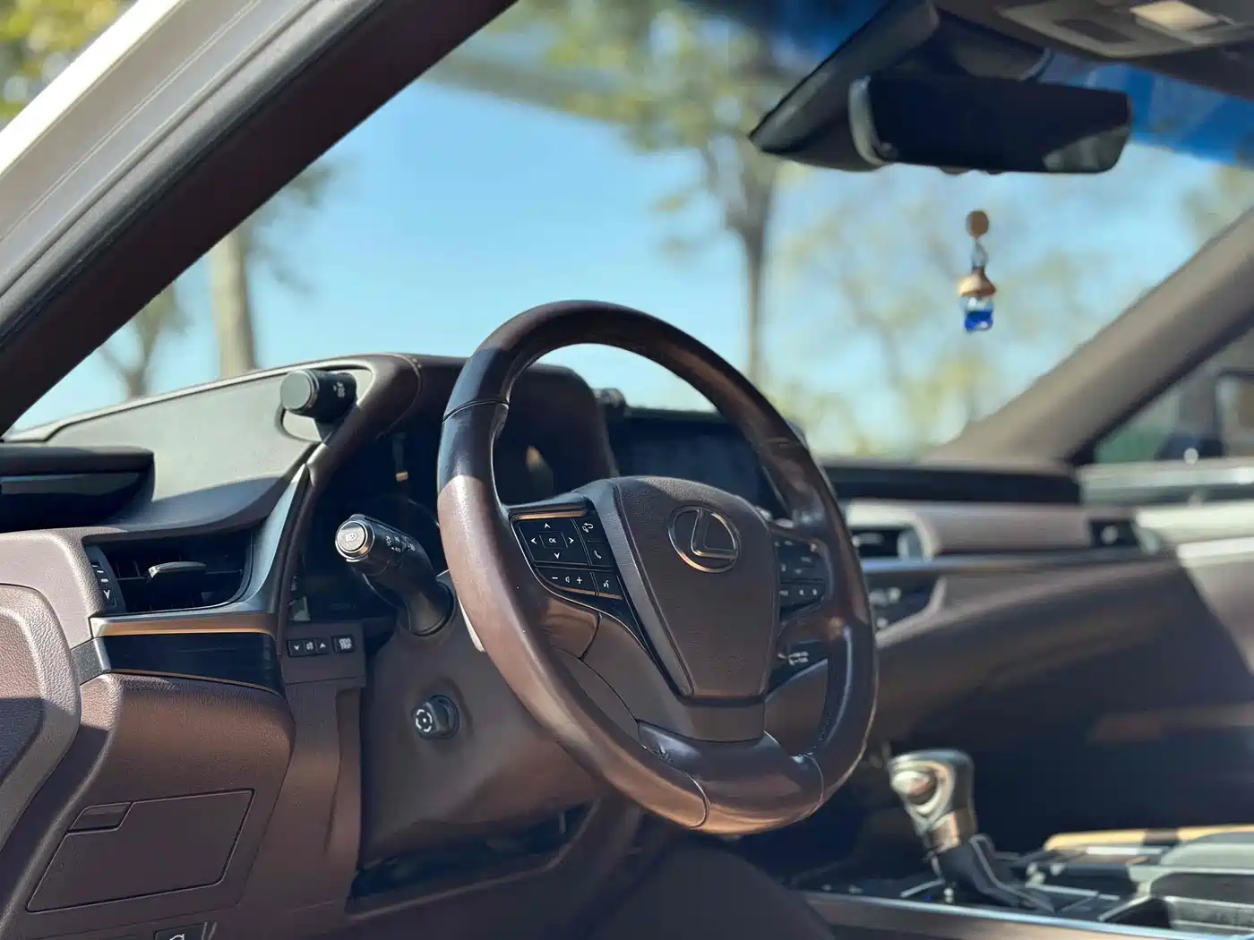 Lexus ES 2020 200 Excellence фото 6