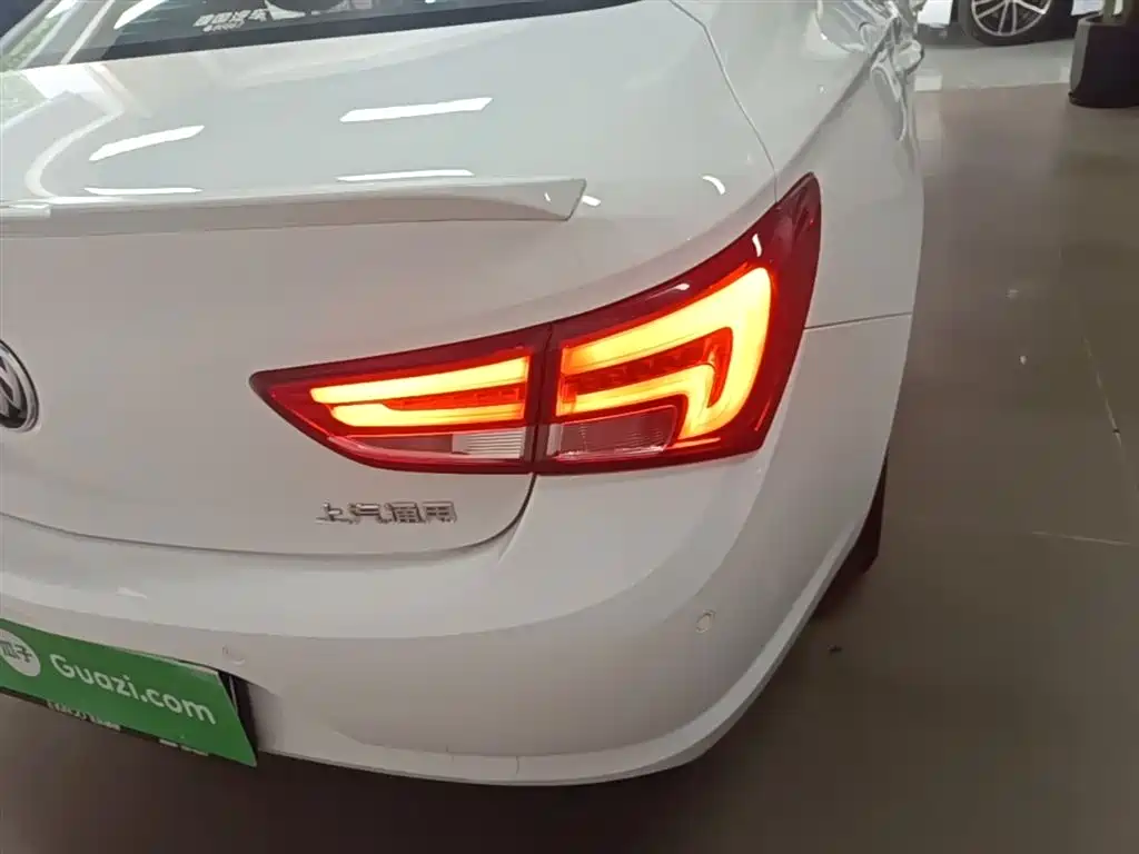 Buick Verano 2019 Sedan 15S Auto Leading фото 8