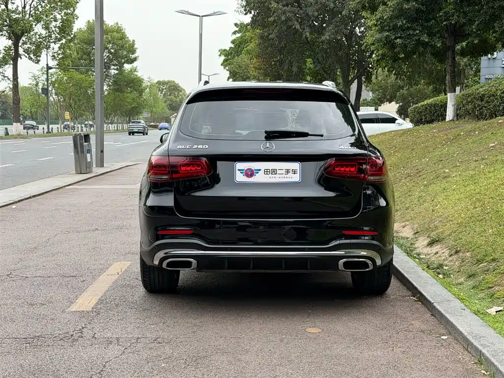 Mercedes-Benz GLC 2020 Facelift GLC 260 L 4MATIC Luxury фото 5