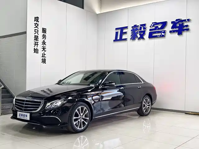 MERCEDES-BENZ E CLASS