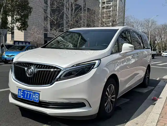 BUICK GL8