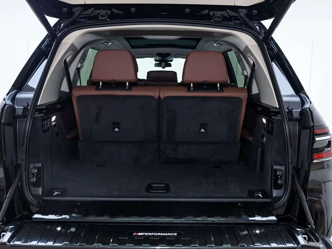 BMW X7 2024 xDrive40i Leading Luxury Package фото 27