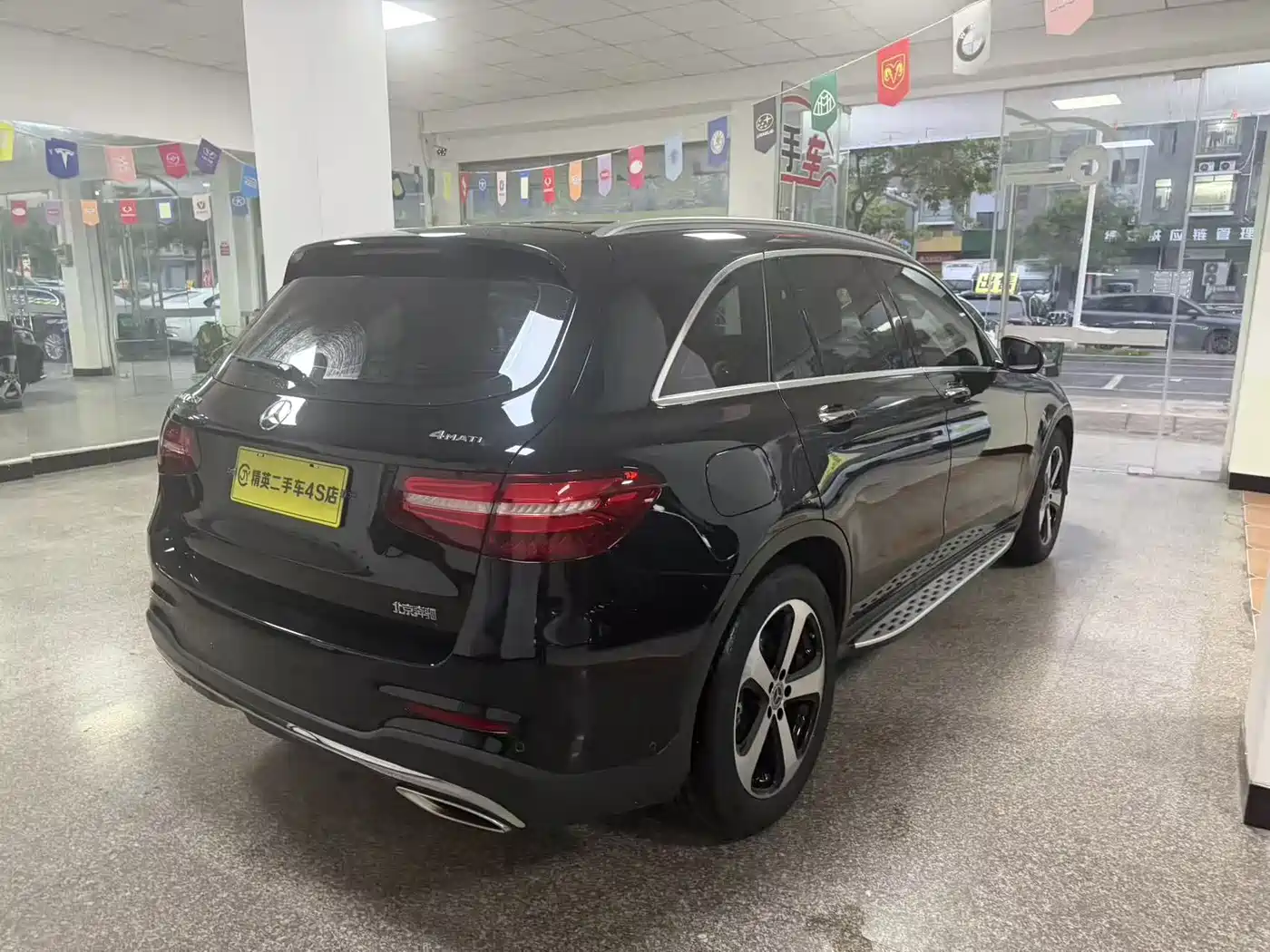 Mercedes-Benz GLC 2019 GLC 260 4MATIC Dynamic фото 4