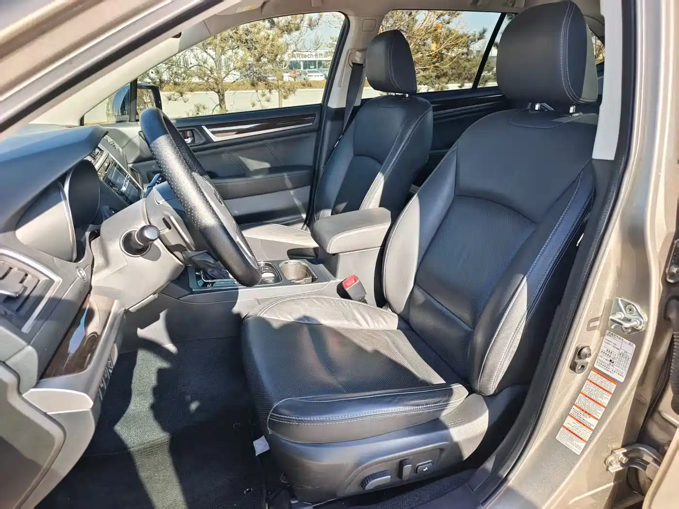 Subaru Outback 2017 2.5i Luxury Navigation Edition EyeSight фото 6