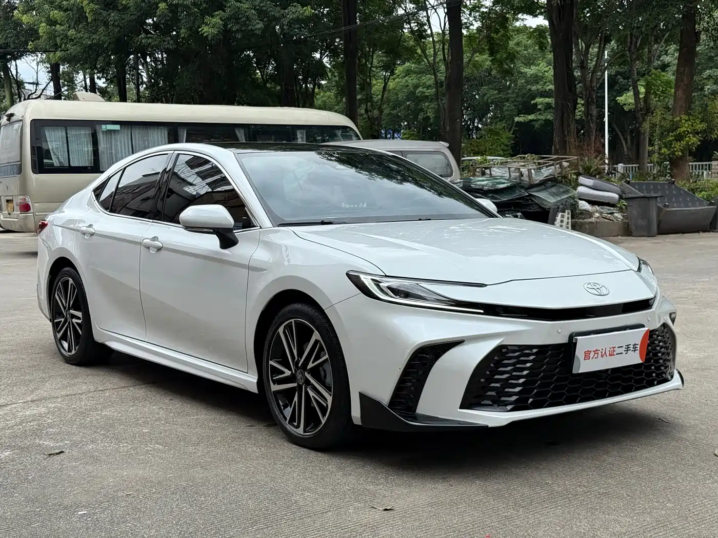 Toyota Camry 2026 2.0S Sport Edition фото 3
