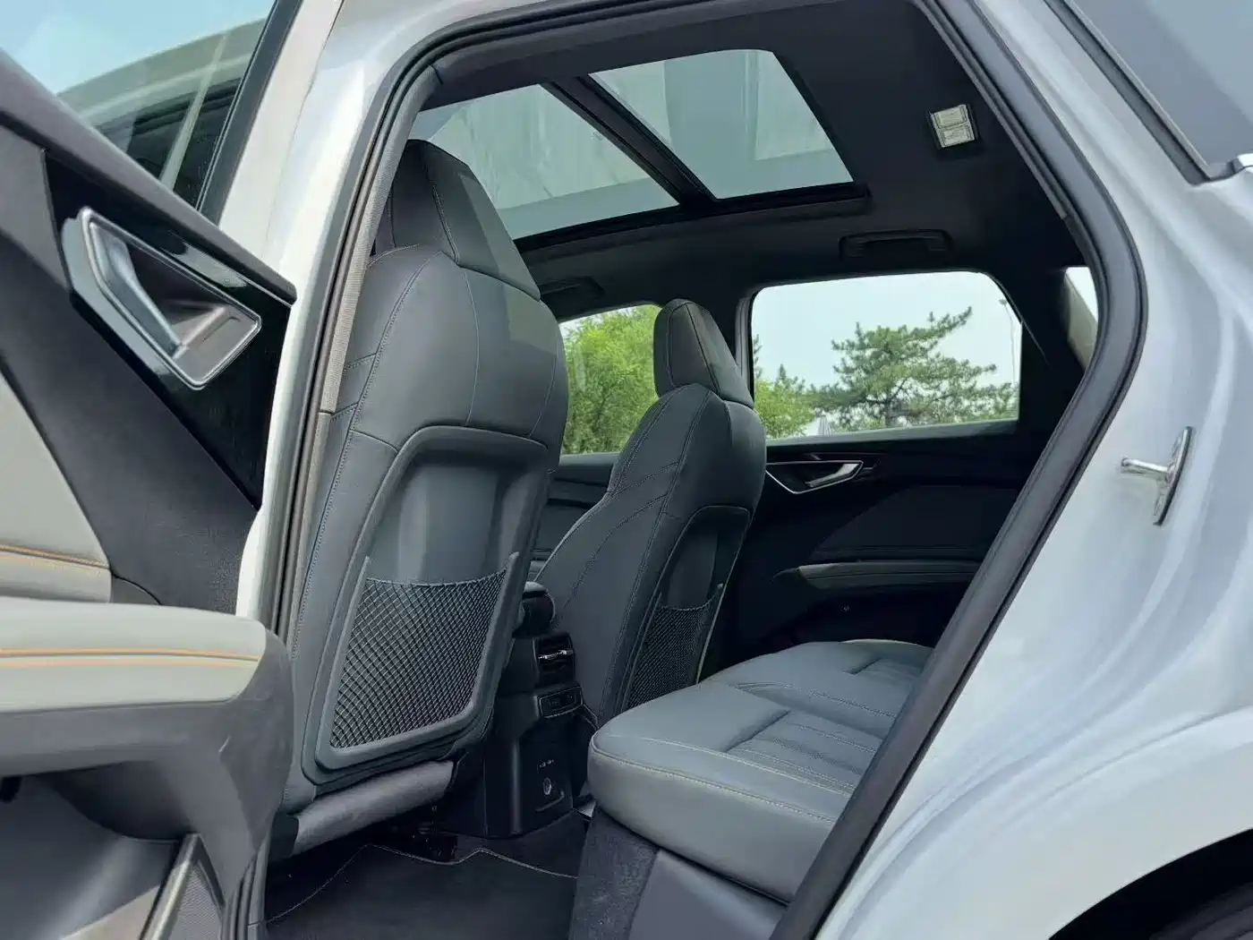 Audi Q4 e-tron 2025 2024 40 e-tron Creation Edition