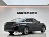 Фото 5 - Lexus ES