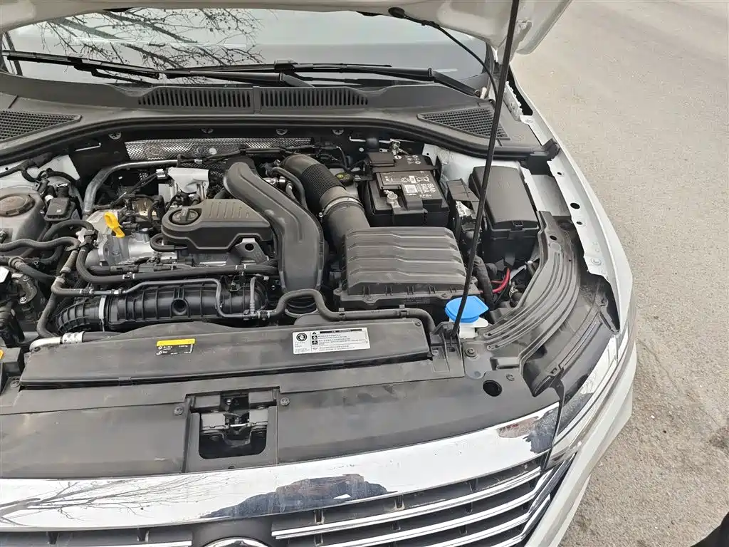 Volkswagen Lavida 2024 Model 300TSI DSG Full Comfort Edition фото 22