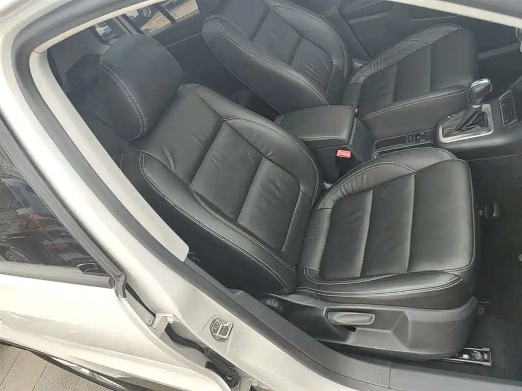 Volkswagen Tiguan 2016 280TSI Automatic 2WD Silk Road Comfort фото 25