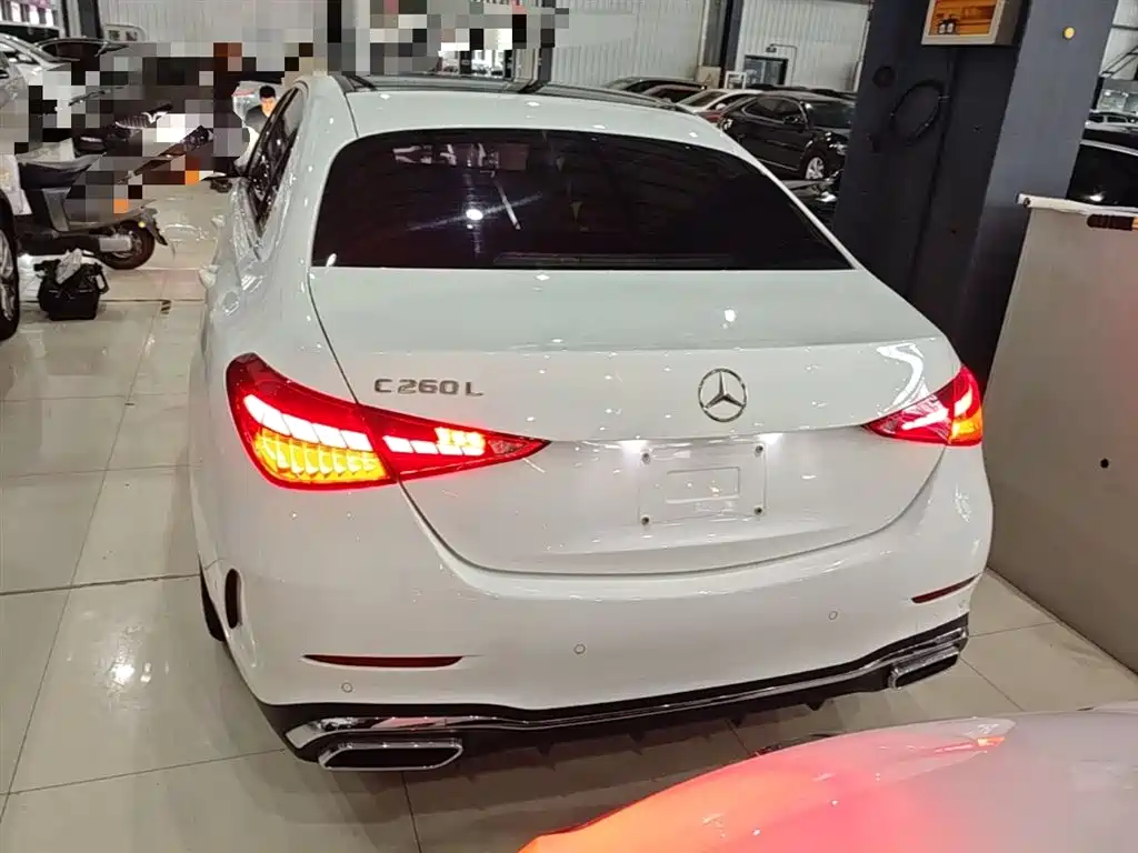 Mercedes-Benz C-Class 2023 Facelift C 260 L Sport Edition фото 4