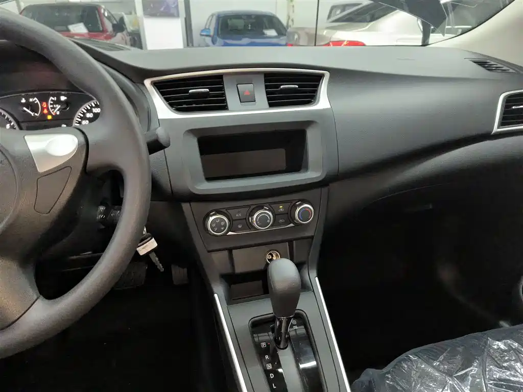 Nissan Sylphy 2026 2024 Facelift III Classic 1.6XE CVT Comfort Edition
