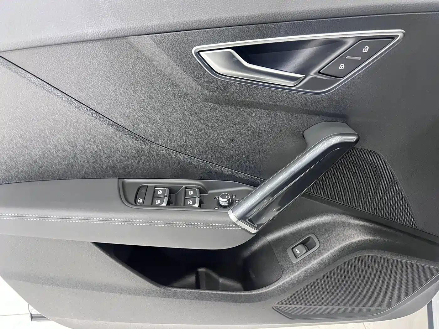 Audi Q2L 2023 2022 35 TFSI Fashion Dynamic