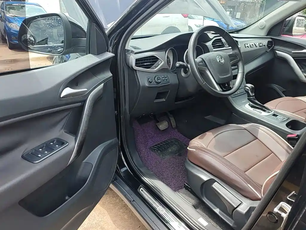 Фото 16 - MG Roewe RX5