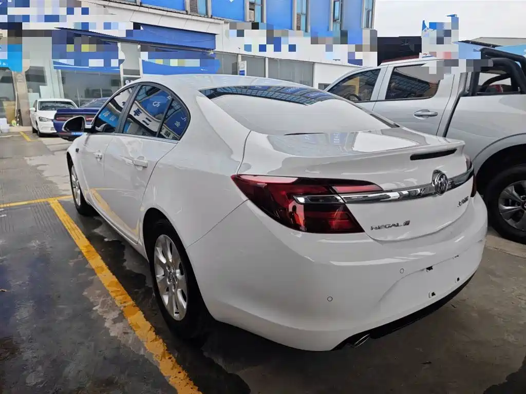 Buick Regal 2015 1.6T Leading Tech Edition фото 5