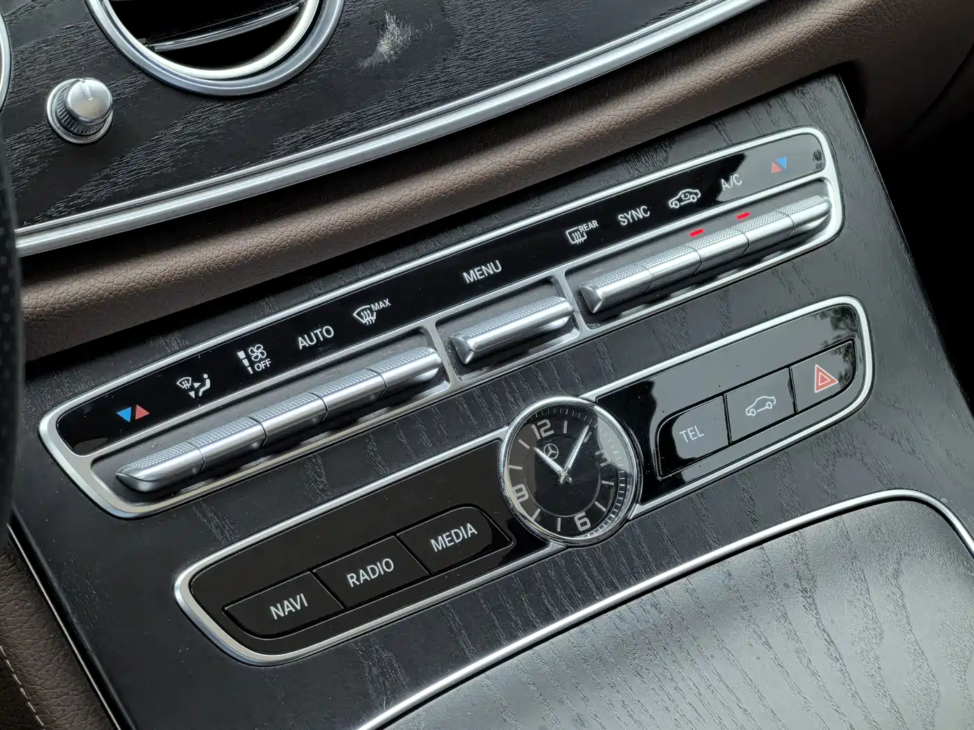 Mercedes-Benz E-Class 2019 Facelift E 300 L Sport Luxury фото 13