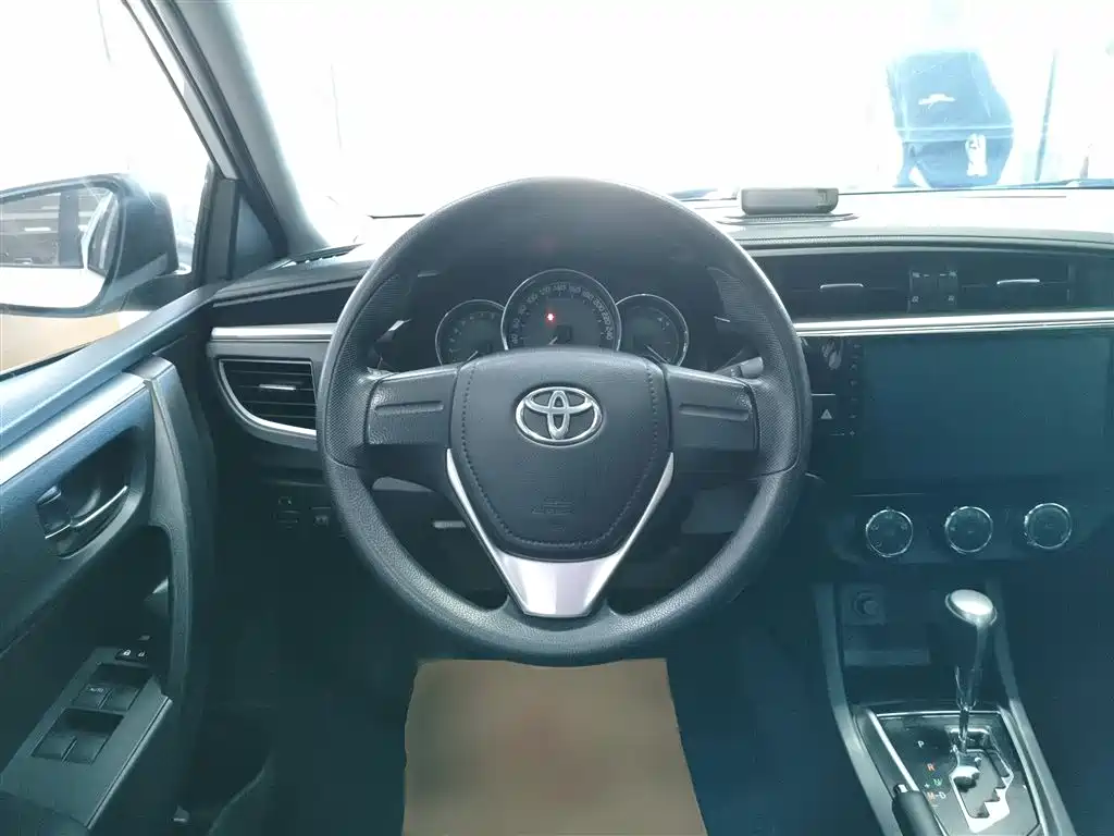 Toyota Levin 2016 1.6G CVT Elite Edition фото 11