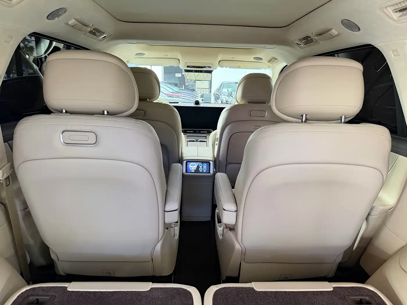 AITO Wenjie AITO M9 2025 Extended Range Ultra 52kWh 6-Seater фото 21
