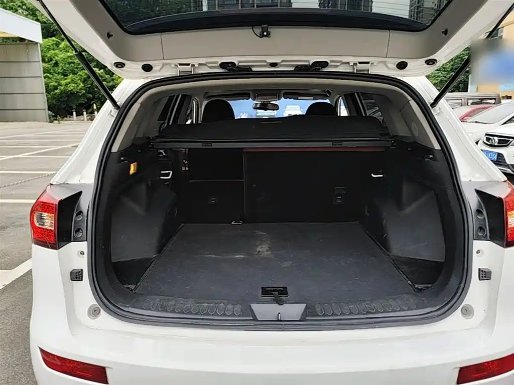 Фото 19 - Zotye T600