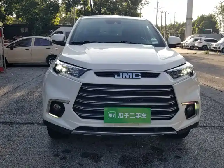 Jiangling Yuhu 9 2020 2020 2.0T Automatic Diesel 4WD Comfort