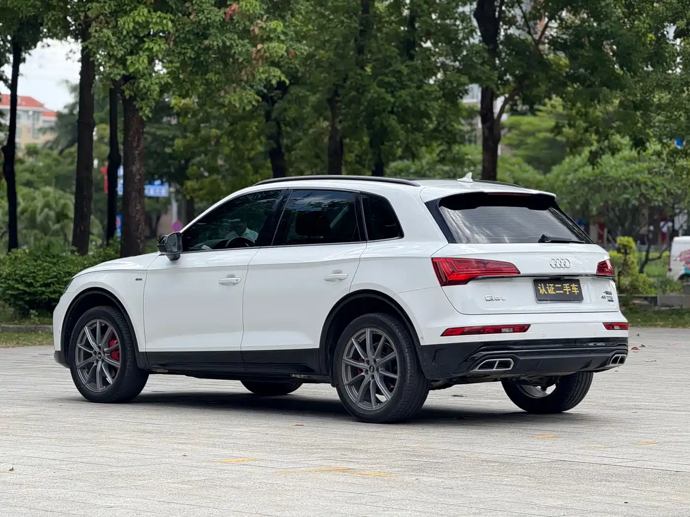 Audi Q5L 2022 45T Luxury Dynamic фото 18