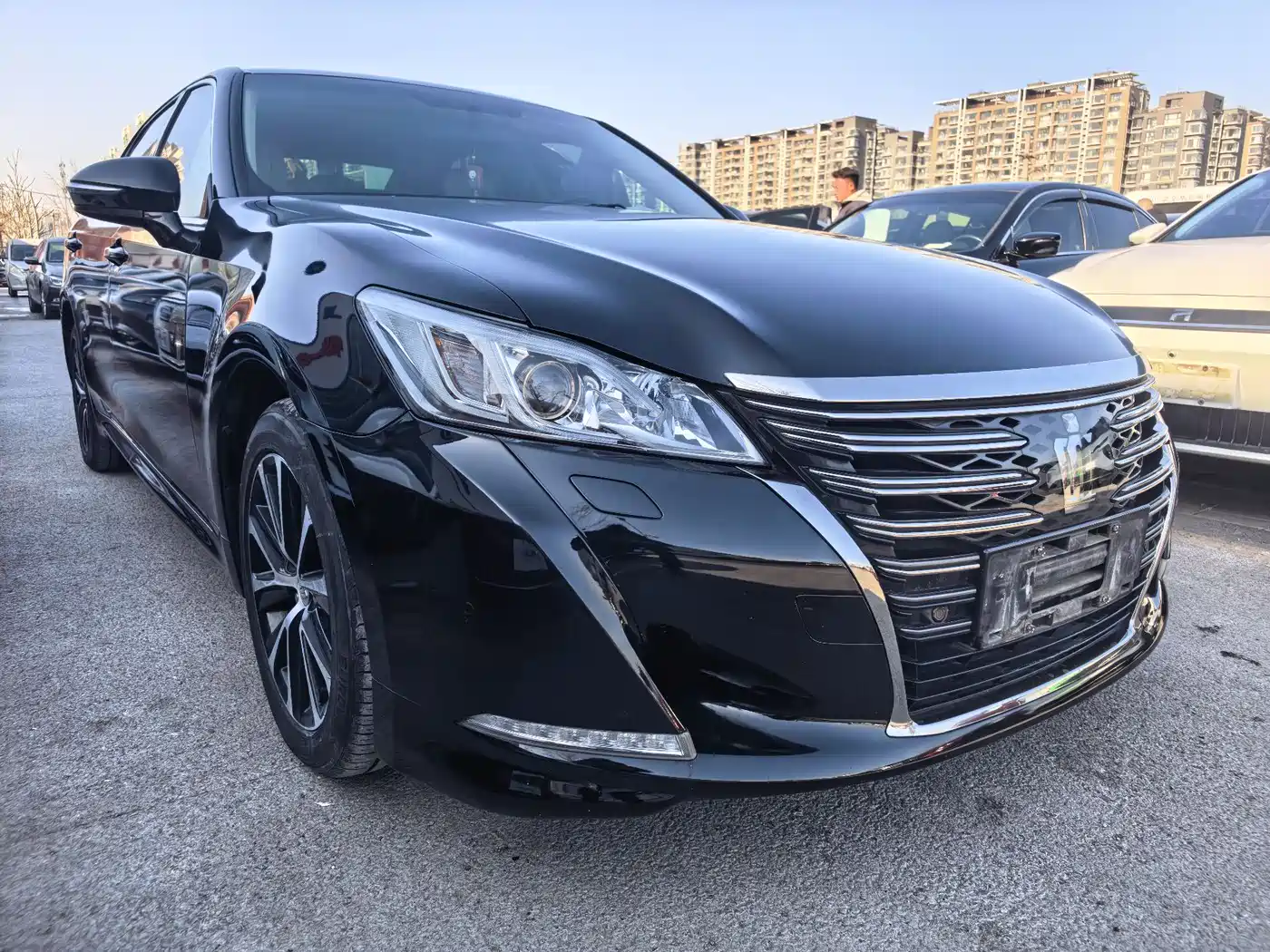 Toyota Crown 2018 2.0T Fashion Edition фото 16
