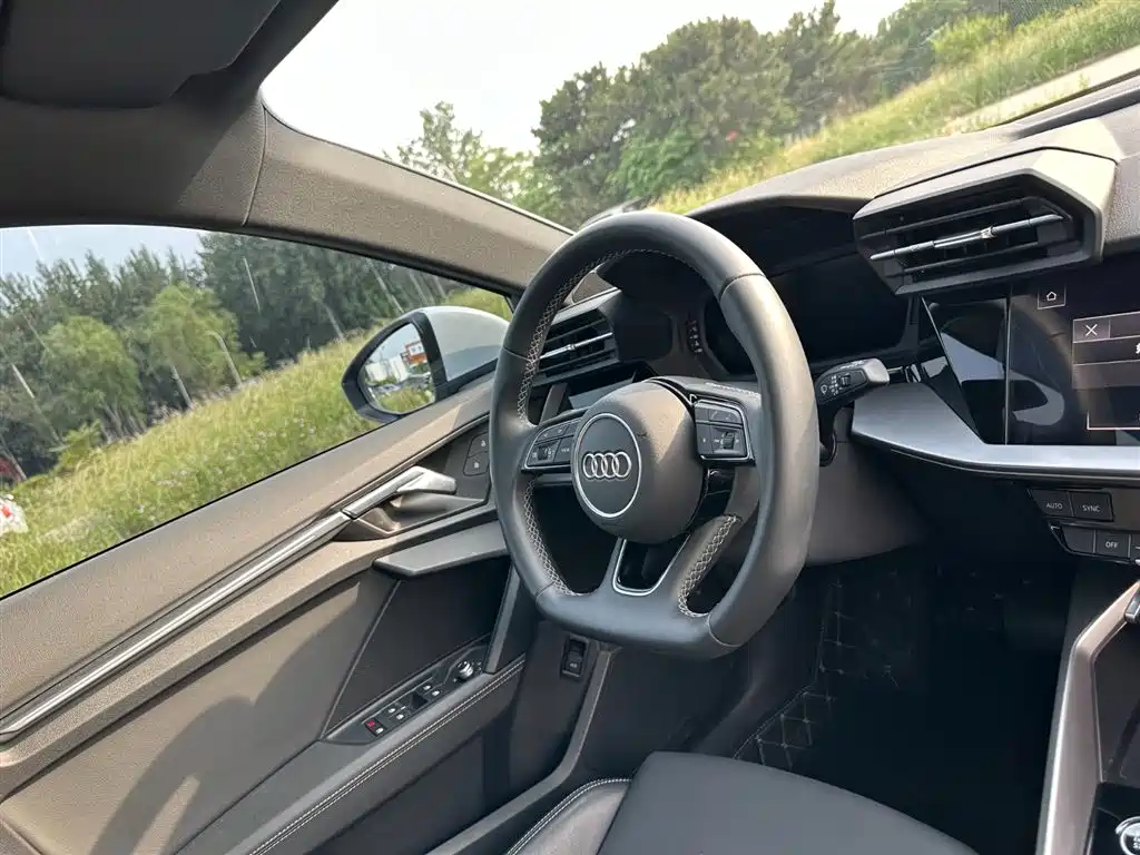 Audi A3 2024 Model Sportback 35 TFSI Fashion Sport фото 18