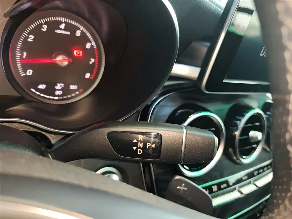 Mercedes-Benz C-Class 2018 C 180 L Fashion Sport Edition фото 10
