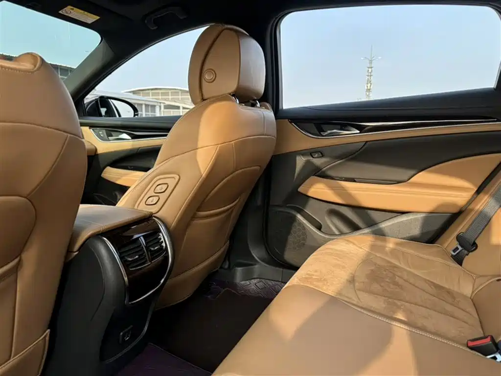 Buick LaCrosse 2018 Model 28T Luxury Edition фото 17