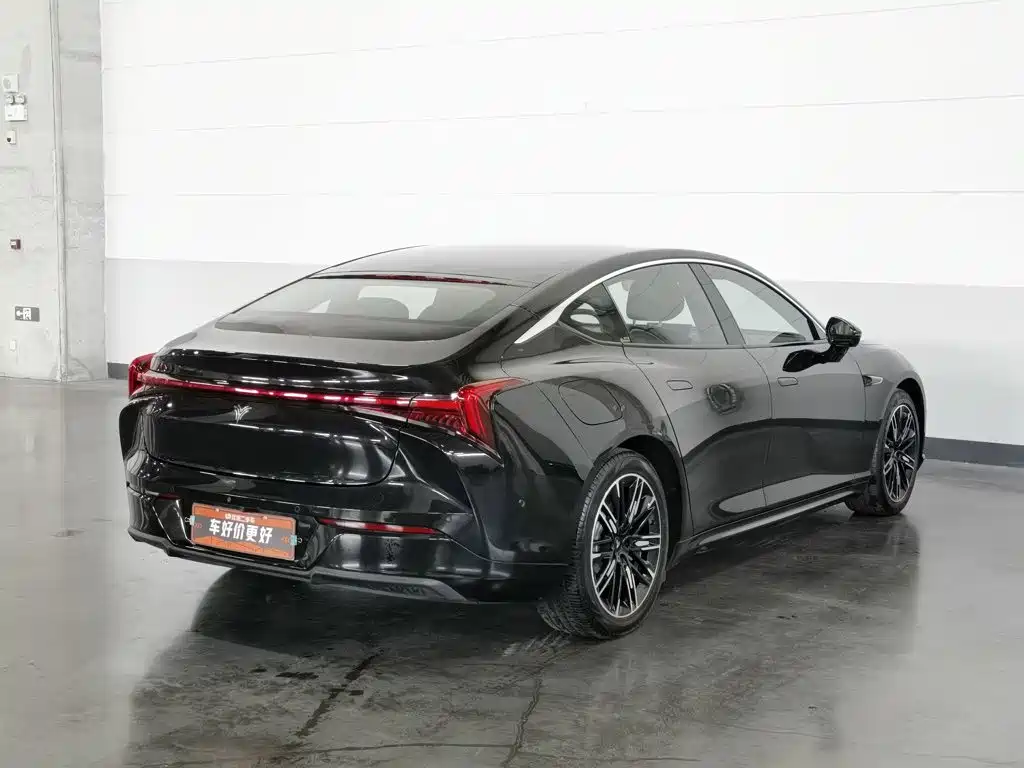 Nezha Auto Nezha S 2023 2022 Extended Range 1160km RWD Compact