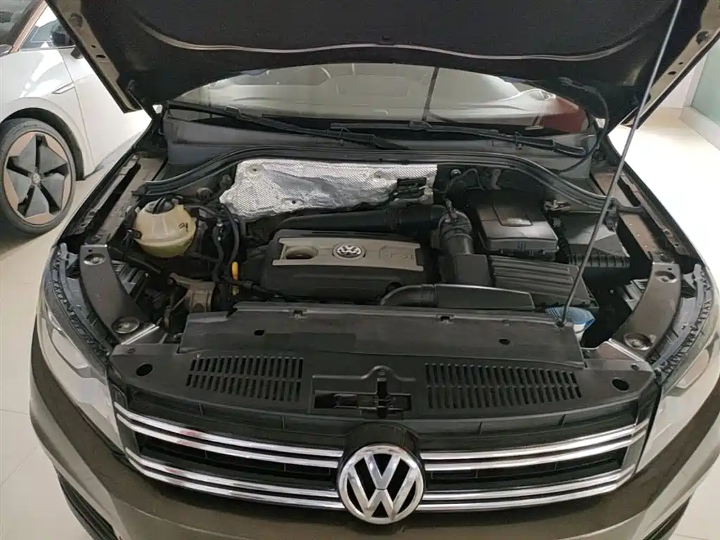 Volkswagen Tiguan 2015 1.8TSI Automatic 2WD Trendline фото 20