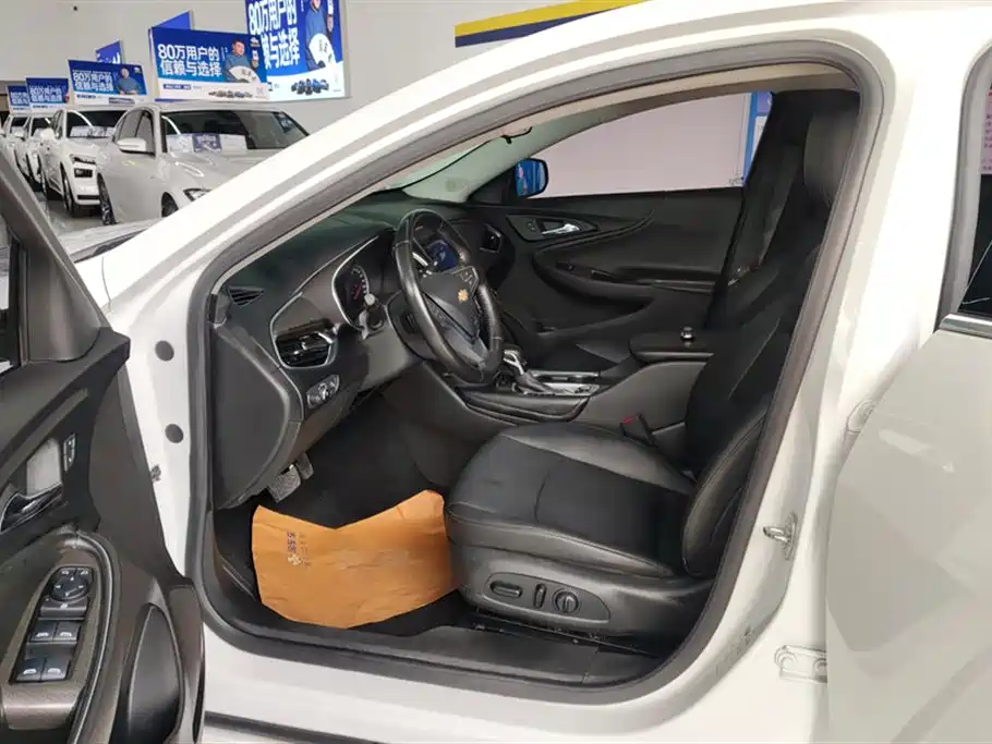 CHEVROLET MAI RUIBAO XL