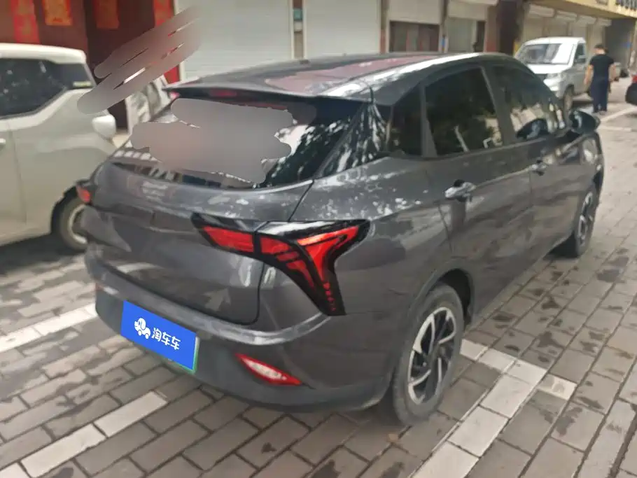 Nezha Auto Nezha V 2021 2021 Long Range Entertainment Upgrade