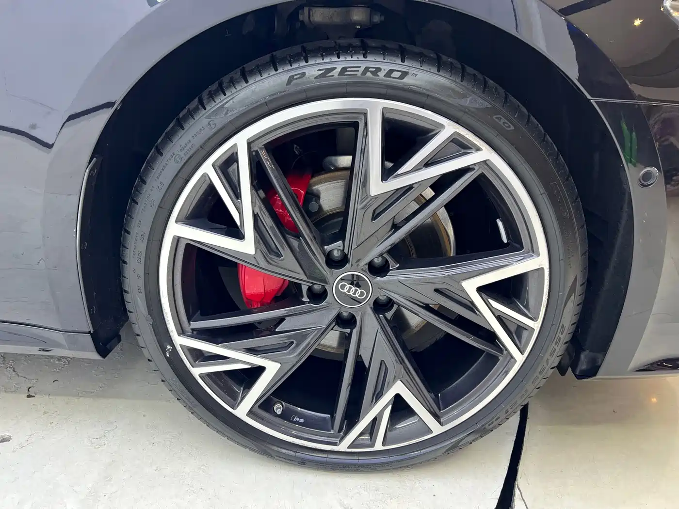 Audi A7L 2022 2022 45 TFSI quattro S-line Black Warrior Edition