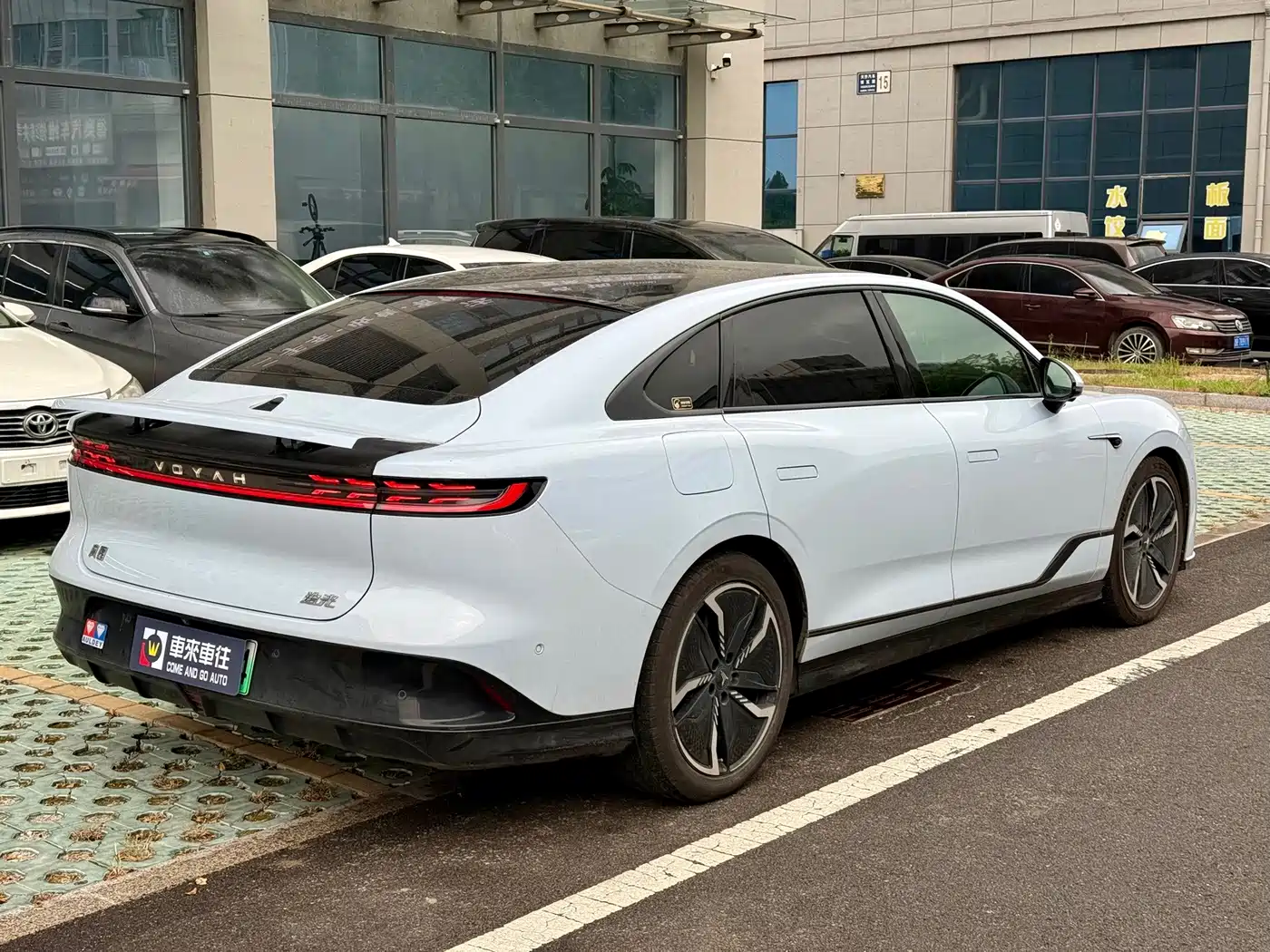 Voyah Passion 2025 2023 4WD Flagship Edition