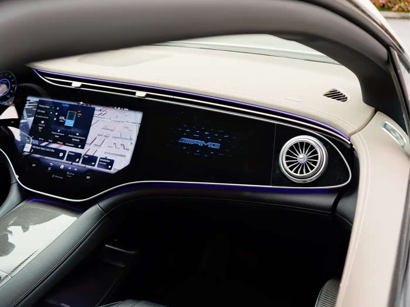 MERCEDES-BENZ EQS AMG