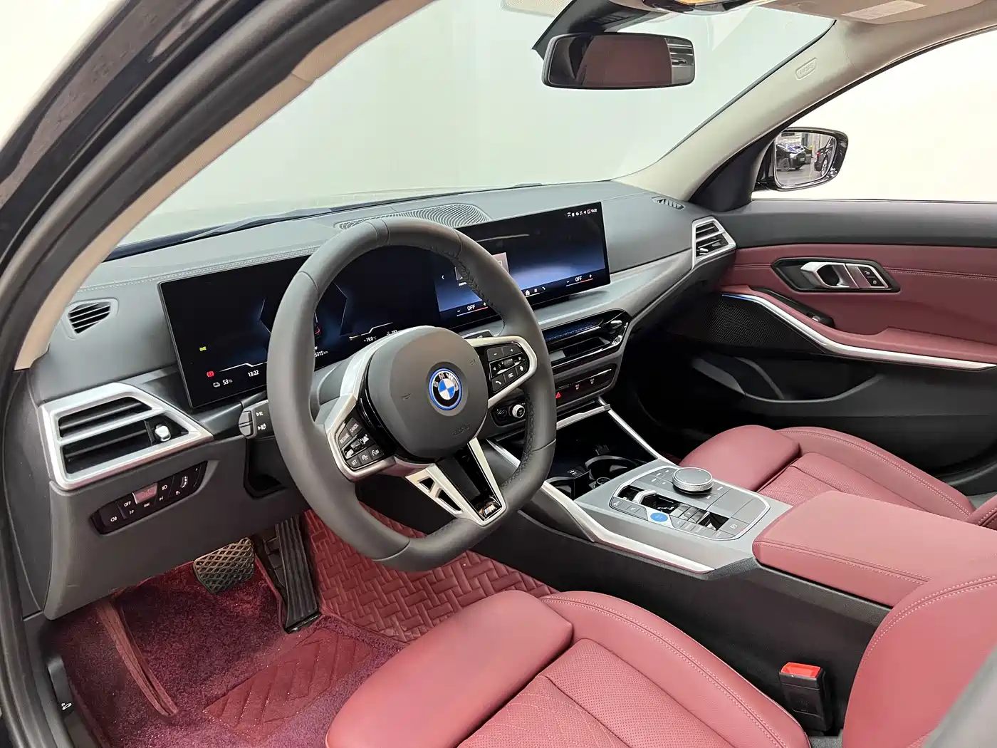 BMW i3 2026 2025 eDrive 35 L