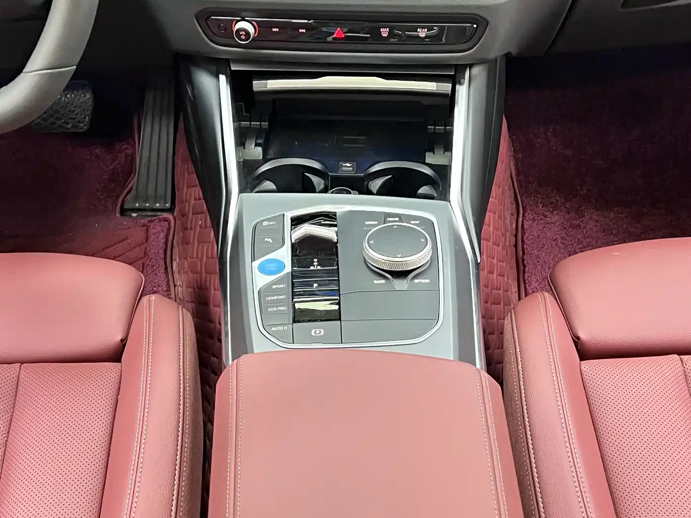 BMW i3 2026 2025 eDrive 35 L